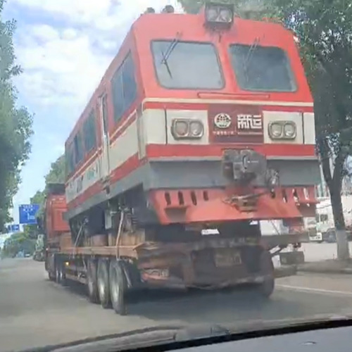 寧波半掛車包月包年優(yōu)惠是怎么樣的？半掛車的一些相關(guān)知識